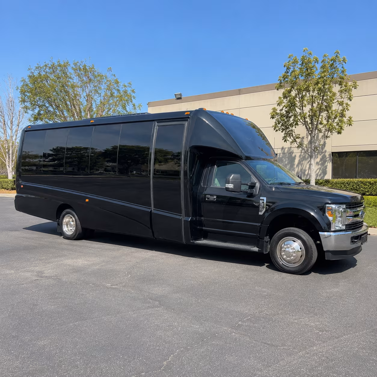 norfolk quinceanera sweet 16 party bus rental